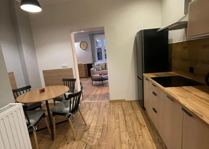 Przystanek - Berlin كارباش